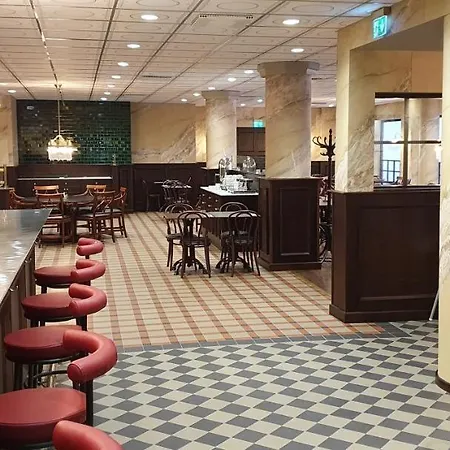Profilhotels Garden מלון 4*